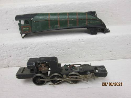 OO SCALE : HORNBY DUBLO : 4-6-2 STEAM LOCOMOTIVE