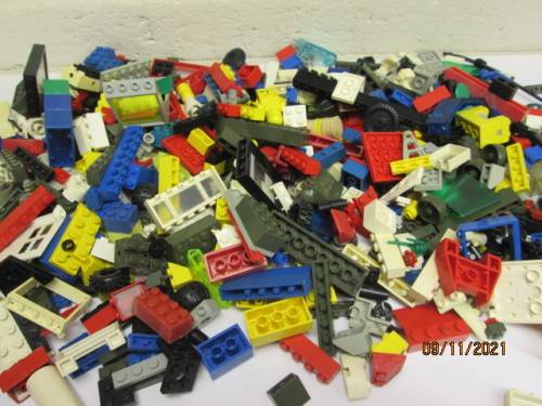 LEGO : 2LITRE CONTAINER FULL