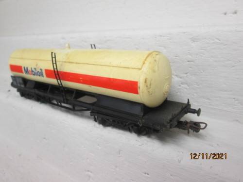 HO SCALE : LIMA : MOBIL OIL TANKER