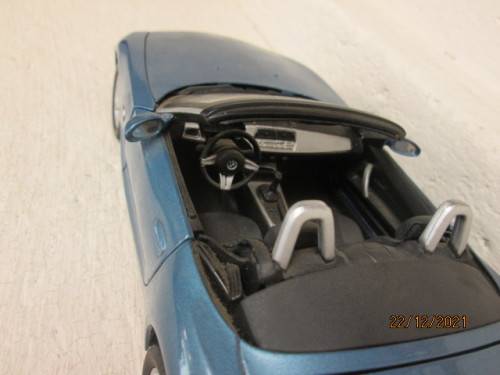 1:18 SCALE : MOTORMAX : BMW Z4