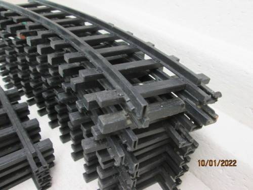 LARGE SCALE PLASTIC TRACK - X15 PIECES