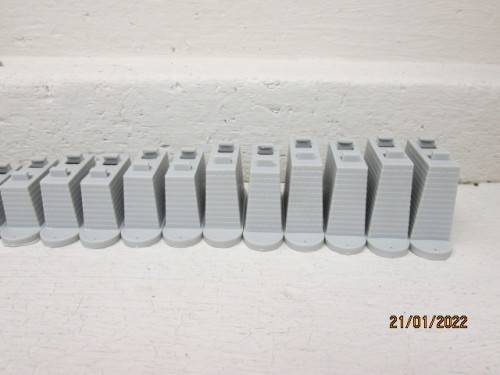 N SCALE : BACHMANN : 31 PIECE PIER SET - BOXED
