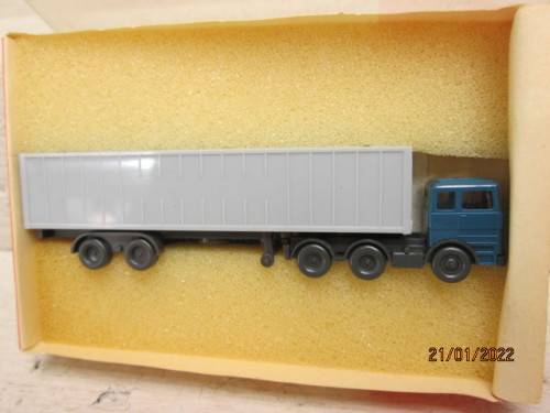 N SCALE : WIKING : MERCEDES ROAD TRUCK - BOXED