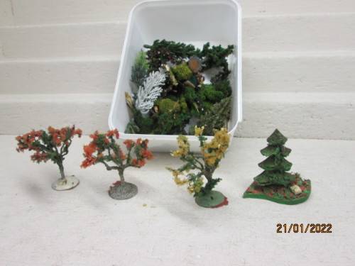 HO SCALE : TREES - 2 LITRE CONTAINER