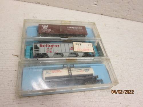 N SCALE : ATLAS : VARIOUS GOOD TRUCKS - X3  - BOXED