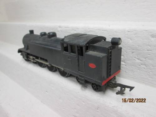 OO SCALE : TRIANG : 4-6-4 STEAM LOCOMOTIVE