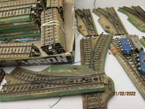 HO SCALE : MARKLIN M-TRACK - LARGE AMOUNT  228 PIECES