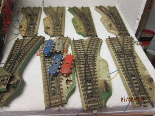 HO SCALE : MARKLIN M-TRACK - LARGE AMOUNT  228 PIECES