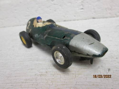 1:32 SCALE : SCALEXTRIC VANWALL SPORTS CAR
