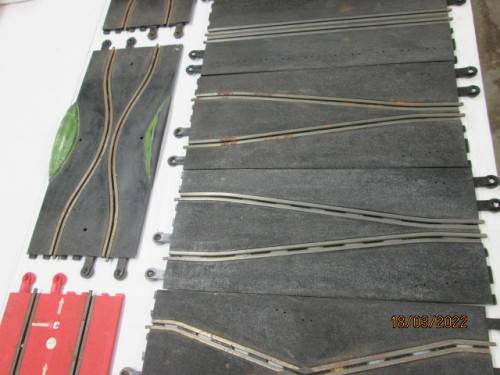 1:32 SCALE : SCALEXTRIC TRACK - X35