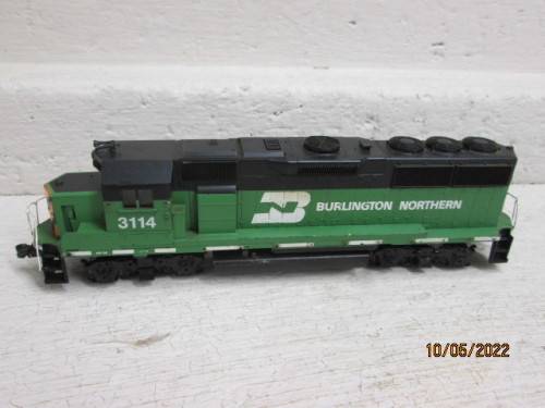 HO SCALE : ATHEARN : G950 - BURLINGTON NORTHERN - DIESEL LOCOMOTIVE - BOXED