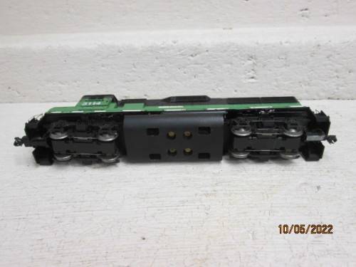 HO SCALE : ATHEARN : G950 - BURLINGTON NORTHERN - DIESEL LOCOMOTIVE - BOXED