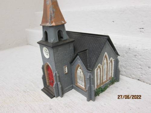 HO SCALE : BACHMANN : LARGE CHURCH