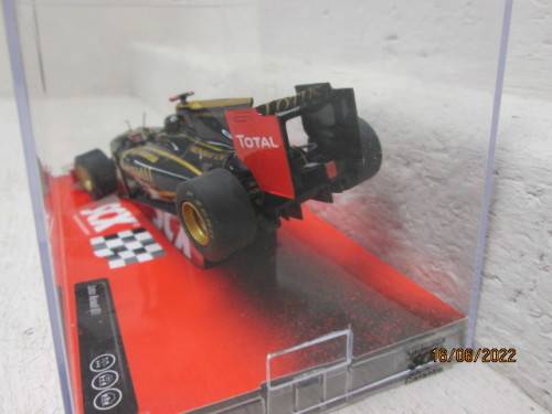 SCX : LOTUS RENAULT R31  : F1 CAR - BOXED