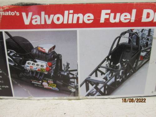 REVELL : 1:25 SCALE VALVOLINE FUEL DRAGSTER - KIT - BOXED