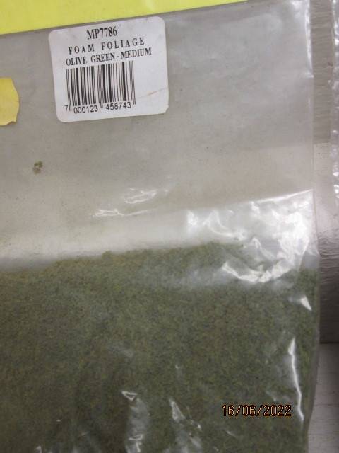 HO SCALE : MELS SCENICS - X6 PACKETS VARIOUS SCATTER MATERIAL