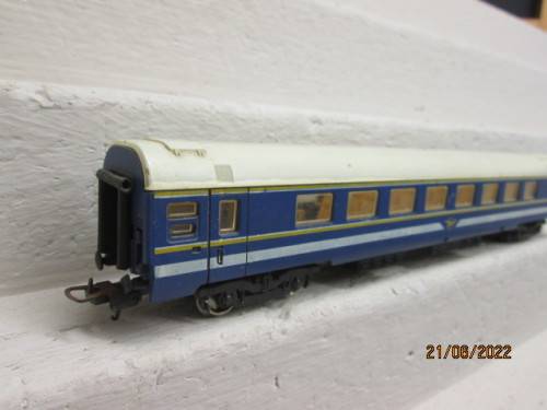 HO SCALE : LIMA SAR : BLUE TRAIN FIRST CLASS COACH