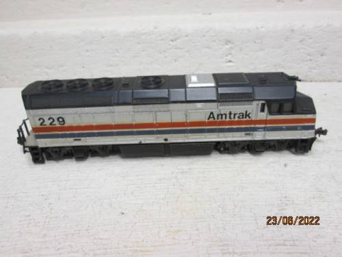 HO SCALE : ATLAS : AMTRAK FP40  DIESEL LOCOMOTIVE