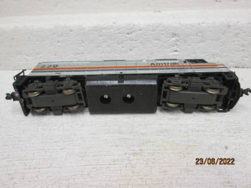 HO SCALE : ATLAS : AMTRAK FP40  DIESEL LOCOMOTIVE