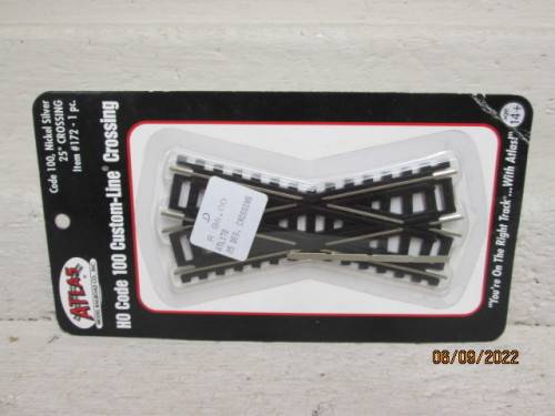 HO / OO SCALE : ATLAS : 25 DEGREE CROSSING - BOXED