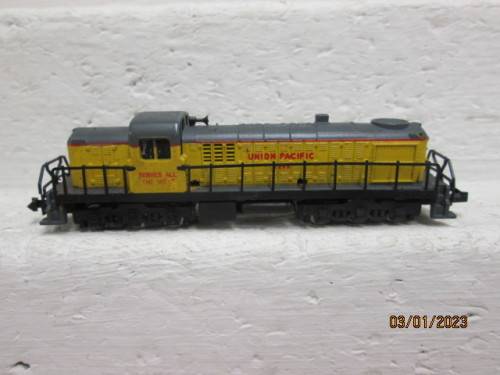 N SCALE : ATLAS : UNION PACIFIC - DIESEL LOCOMOTIVE