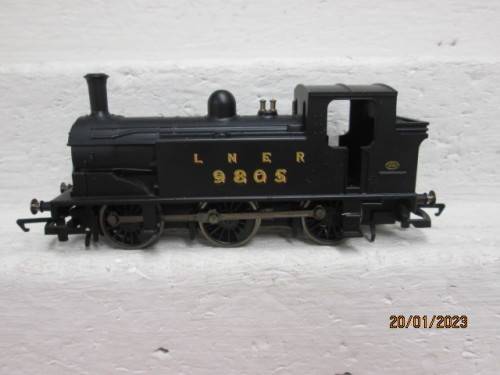 OO SCALE : HORNBY : LNER - CLASS J-83 - 0-6-0 STEAM LOCOMOTIVE - DCC - BOXED