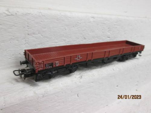 HO SCALE : MARKLIN : LONG DB OPEN GOODS WAGON