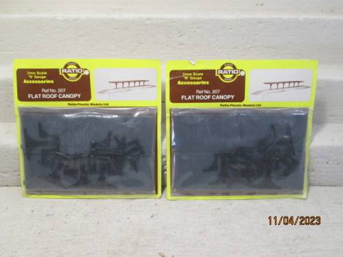 N SCALE: RATIO: FLAT ROOF CANOPY - X2  KITS - BOXED