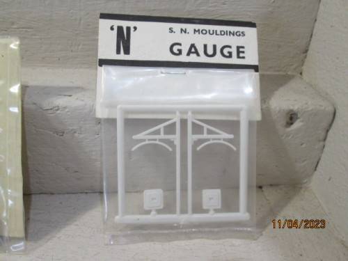 N SCALE: S.N MOULDINGS: X6 KITS - BOXED