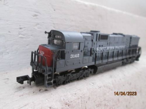 N SCALE : CON-COR : SOUTHERN PACIFIC - DIESEL LOCOMOTIVE - BOXED