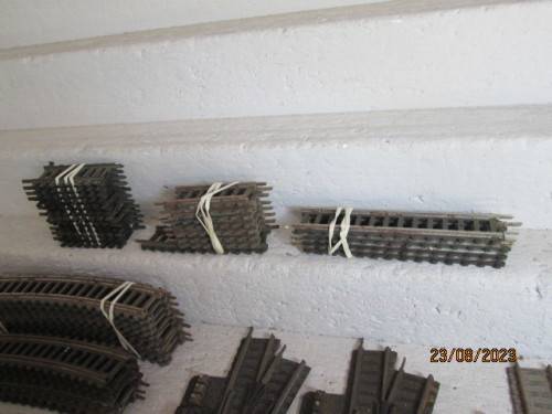 HO / OO SCALE : FLEISCHMANN OLD TRACK - X60 PIECES