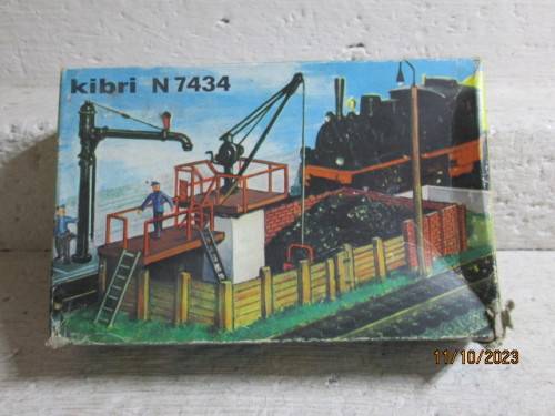 N SCALE : KIBRI - CRANE & ACCESSSORIES FOR COAL YARD - KIT - BOXED