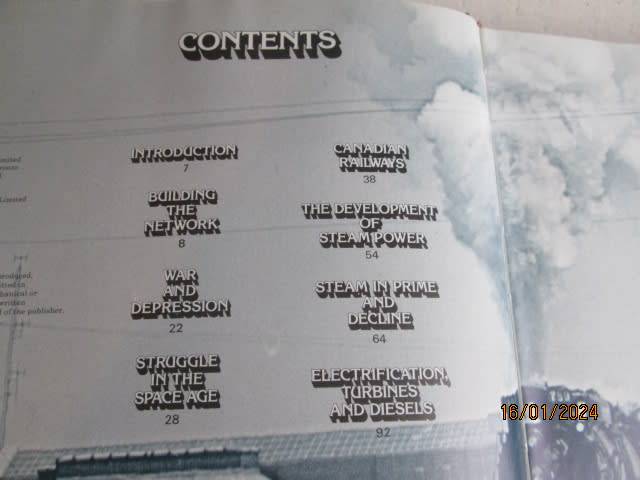 HARDCOVER RAILWAY BOOK - NORTH AMERICAN RAILWAYS