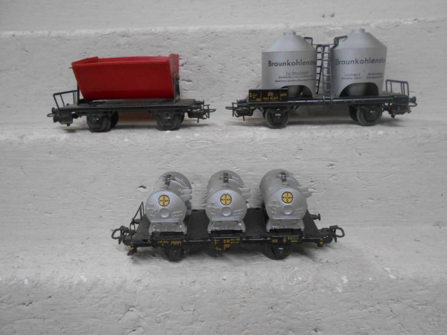 HO SCALE - MARKLIN - GOODS WAGONS - X3