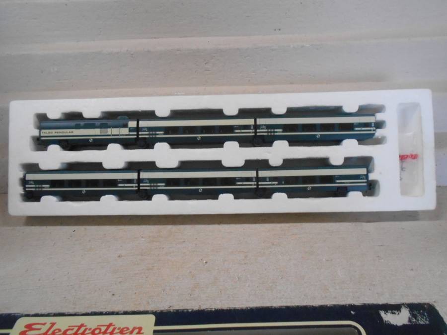 HO SCALE - ELECTROTREN - TALGO PASSENGER SET - BOXED