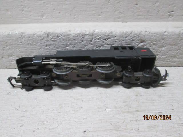 OO SCALE - TRIANG - BLACK 4-6-4 STEAM LOCOMOTIVE DUMMY
