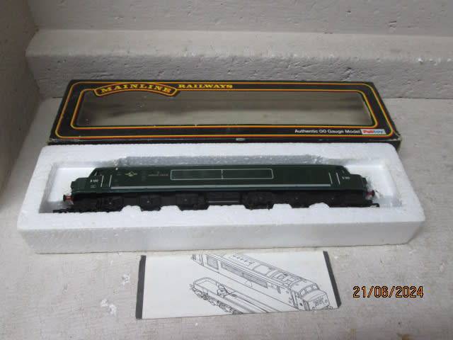 OO SCALE - MAINLINE - COCO GREEN DIESEL LOCOMOTIVE - BOXED
