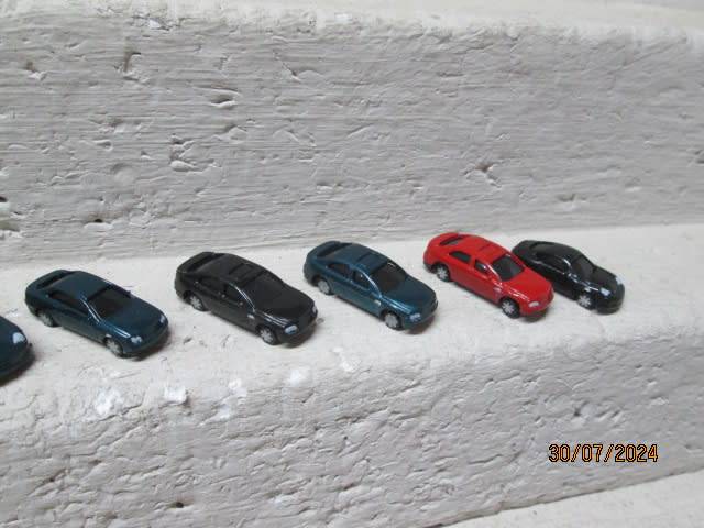 N SCALE - CARS - X10
