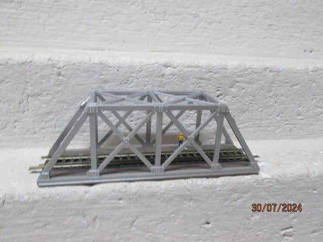 N SCALE - BRIDGE -