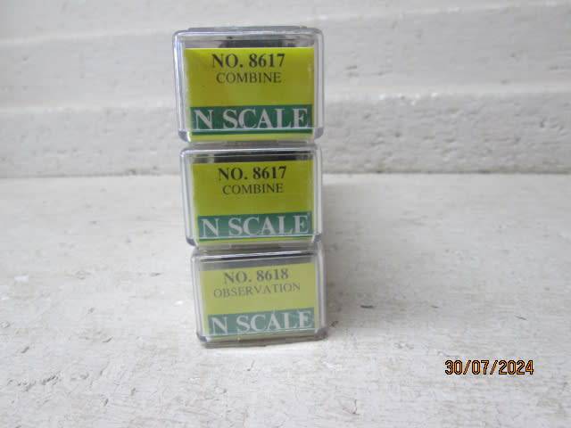 N SCALE - MODEL POWER - NEW YORK CENTRAL -  X3 COACHES - BOXED