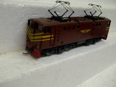SAR LIMA HO - BROWN 5E ELEC LOCO - NO2