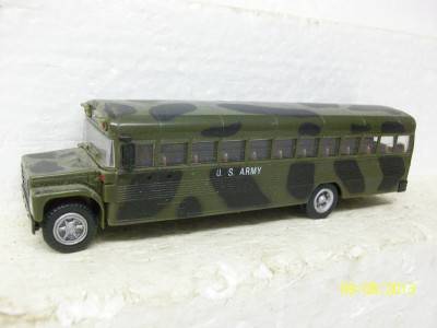 HERPA HO ARMY BUS LOT 23
