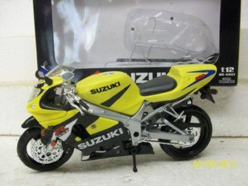 1:12 SCALE SUZUKI GSX-R600