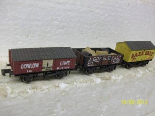 N SCALE PECO X3 GOODS LOT 321