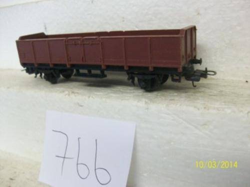 LIMA HO WAGON (SAR COLOURS) LOT 766