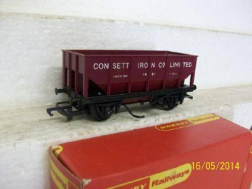 OO HORNBY CONSETT IRON CO LMT HOPPER GOODS LOT 784A
