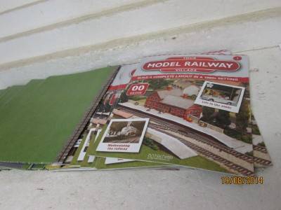 OO/HO SCALE : MODEL RAILWAY CATALOGUES -  LOT 175 C