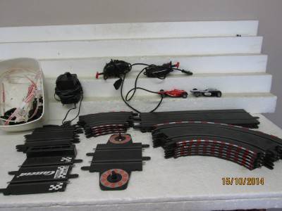 1 :43 CARRERA x2 CARS, TRACK & EQUIPMENT -  LOT 567C