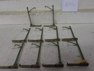 HO SCALE MARKLIN : MAST POLES x10 -  LOT  677C