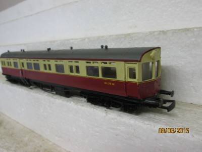 OO SCALE : MAINLINE RAILCAR COACH - LOT 361E